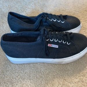 Superga size 9.5 platform sneakers 🖤